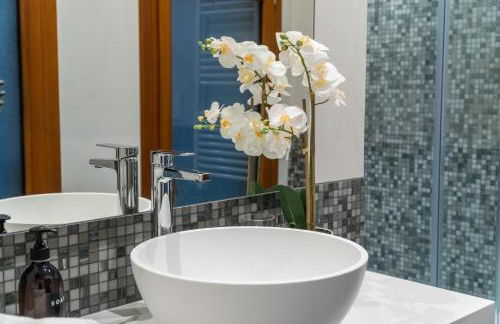 Design Apartment with Balcony on the Grand Canal R&R - Foto 15