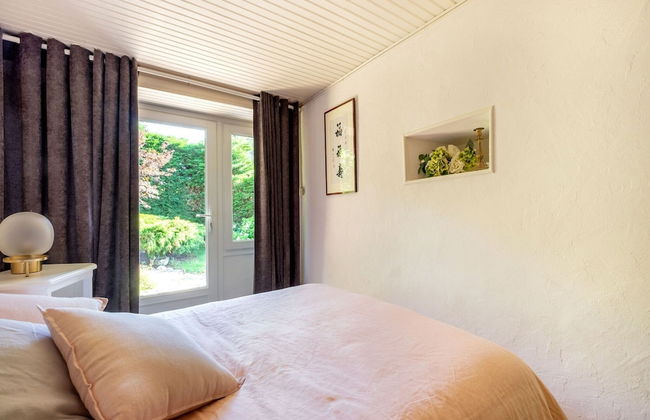 Stone House With Pool and Garden - Photo 6