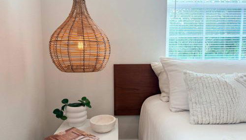 poolside villa with hot tub near Rodeo and World Cup - Foto 5