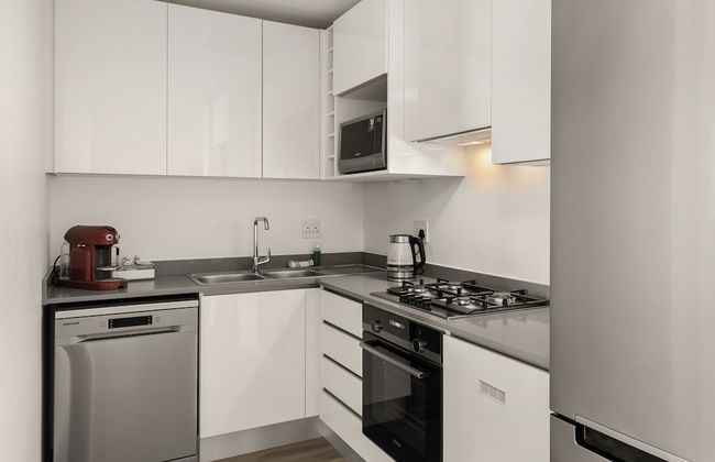 Illovo Central Apartments - Photo 25