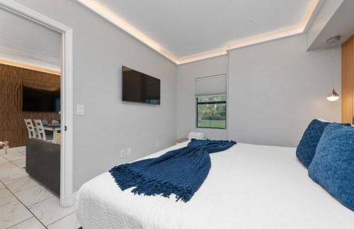 Ground 2 suites apartment near Intern Drive - Photo 15