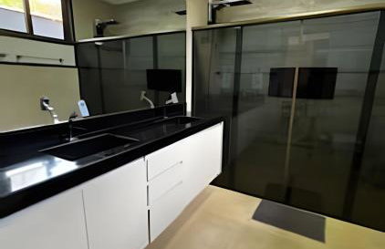 Casa incrível com piscina, hidromassagem e sauna - Foto 31