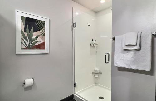 Cozy Bham Getaway, Modern Stay Near UAB - Foto 4