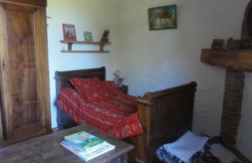 Touvent maison au milieu des bois - Foto 10