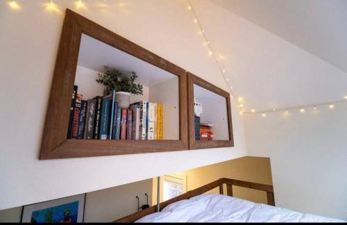 Adorable Cozy House with Parking and Loft! - Foto 50