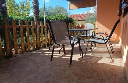 Holiday Home Višnja with Pool - Photo 7