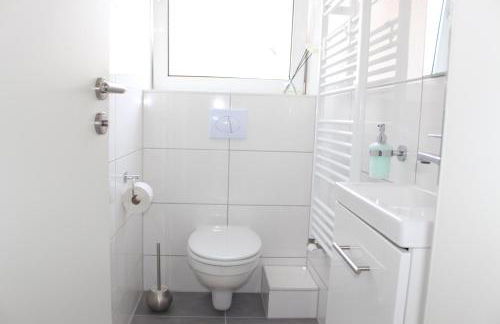 1 Privatzimmer in Dreizimmer Wohnung Lemgo Innenstadt Ferien Unterkunft - Foto 22