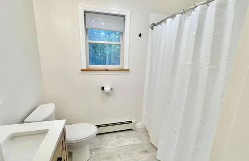 Quiet Family Friendly Home w/ Backyard [Owls Nest] - Foto 17