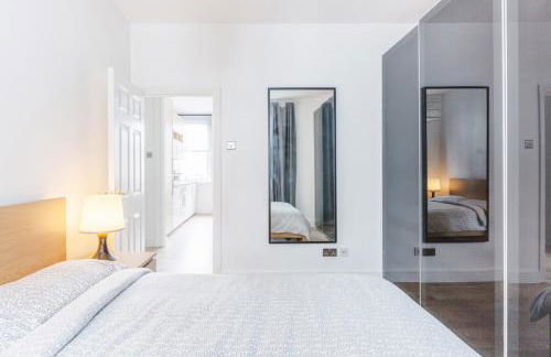 Live like a Londoner by TOWER BRIDGE - Photo 10