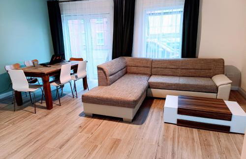 City centre B Apartment, parking, sleeps 6 - Foto 2