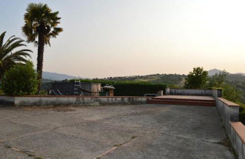 Rustico con Camino, Vista Unica e free parking - Foto 36