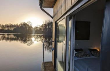 Hausboot Lena - Foto 1