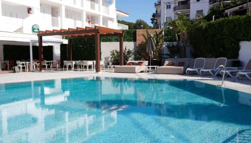 Apartamentos Typic Oasis Sa Tanca - Photo 5, sunbed