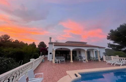 La Gavina - Spacious 5-Bedroom Villa with Private Pool in Javea - Foto 42