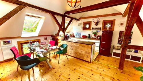 Historisches Retro Loft 70m2 mit Garten & Seenähe - Foto 3