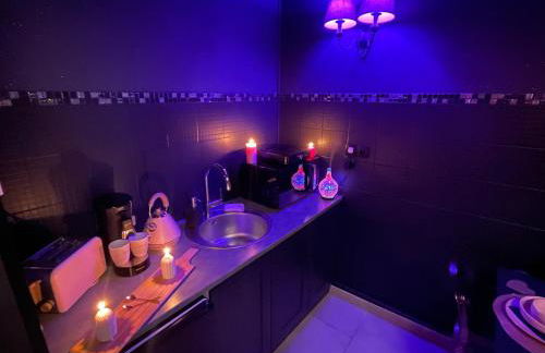 SPA bulles du paradis love room - Foto 16