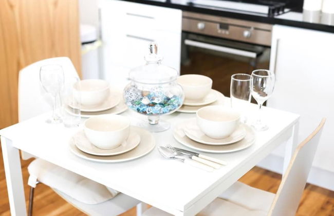 Bright 2BR Apartments Quays - Foto 16