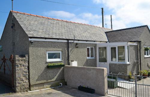 Ty Main Cottage - Foto 1