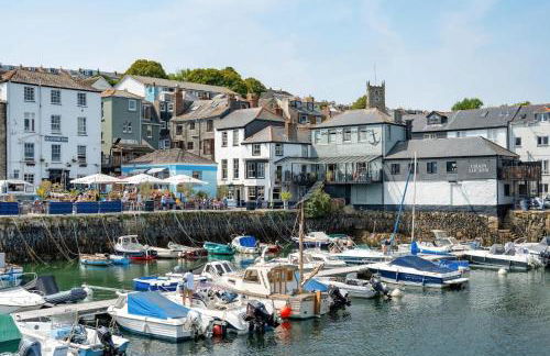 Spacious House nr Castle Beach Parking & Sauna - Foto 48