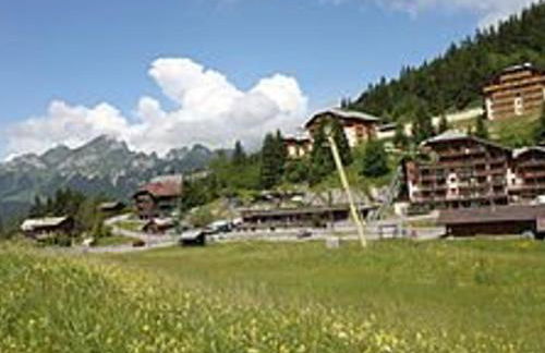 Spacieux 3 pièces avec balcon, parking et coin montagne - FR-1-573-104 - Foto 23