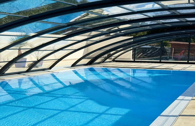 Spacious 3-room Apartment, Summer Pool - Photo 14