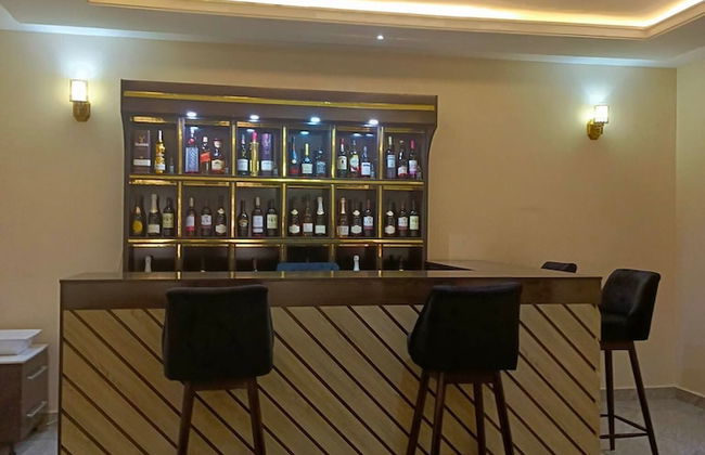 vermillion - Photo 5