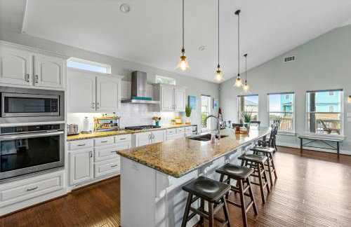 Sand Dollar Beachside 3BR Retreat, Ocean Views, Firepit & Pet Friendly - Foto 19