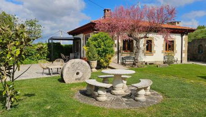 Legado De Zabala, Casa Rural - Photo 4, Garden, Garden view