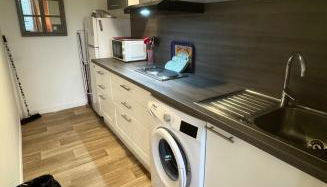 Le Clos des Baleines 1er étage avec 1 place de parking privée dans un garage - Foto 5, stove