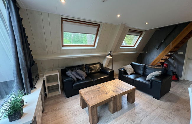 Family Bungalow by the Fen - Photo 1