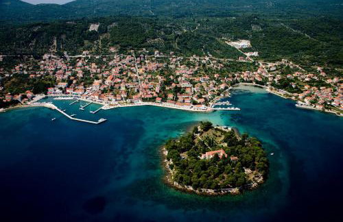 Duplex Apartment with Private Swimming Pool - Photo 50