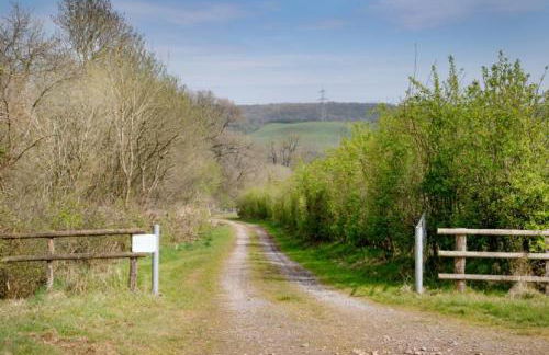 Nuthatch - Kittisford Barton - Photo 31