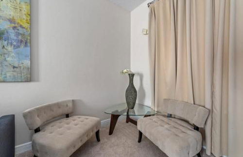 Game Room Heated pool Cinema 6Mi to Disney - Foto 21