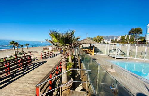 Apartments with tropical garden and sea water pool - Foto 68