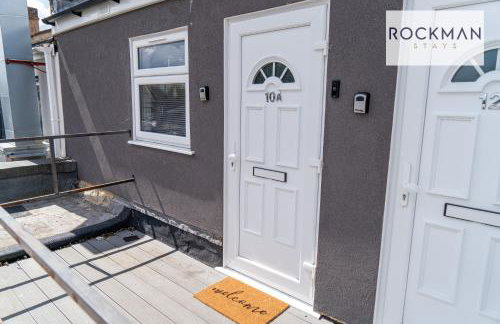 Ten Cromwell - FREE PARKING - Spacious 3 Bedroom Contractor Home - Central Grays Close to Station and Shops - Fast Wi-Fi - Long Term Stays - Foto 18