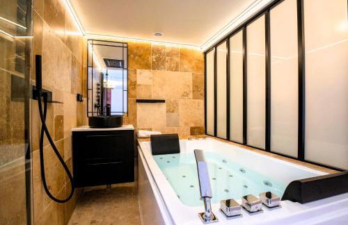 Cristalys Loveroom & Spa - Foto 5