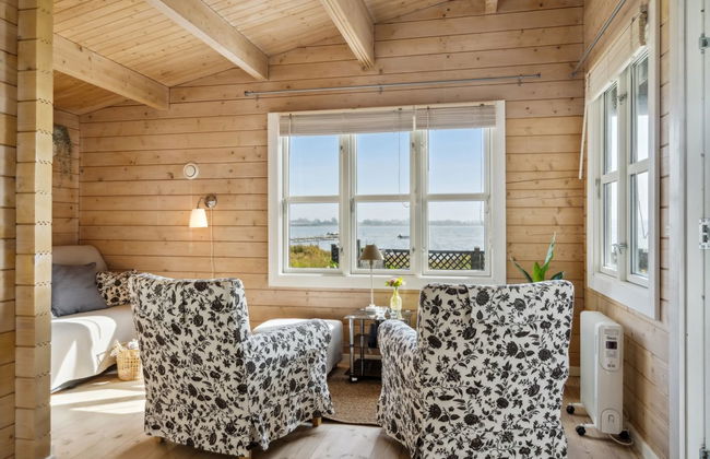 "Gyrth" - 20m to the fjord - Photo 24