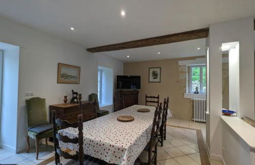 Demeure charmante bordant l'Indre avec piscine, vélos, barque, canoé, pédalo et coin pêche. - FR-1-591-153 - Foto 6