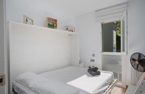 Apartament gran amb vistes al mar, piscina i pàrquing - Foto 7