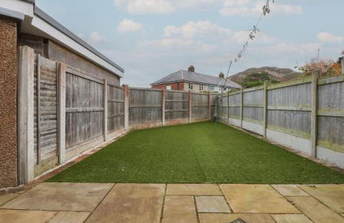 Tan Y Mynydd - Foto 18