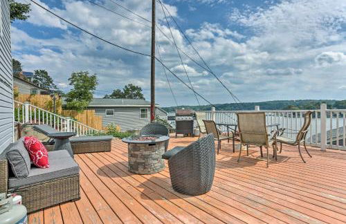 Cozy Lakefront House with a private dock and lake - Foto 27