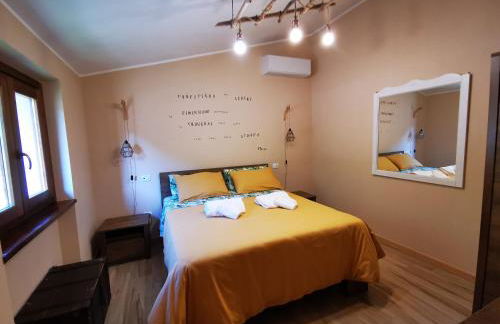 LA CASA DEL GRILLO - Valle del Menotre - Rasiglia - Foto 6