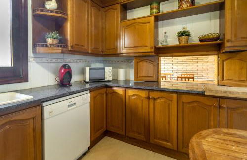 Can Noguer – Casa con piscina y jardín - Photo 19