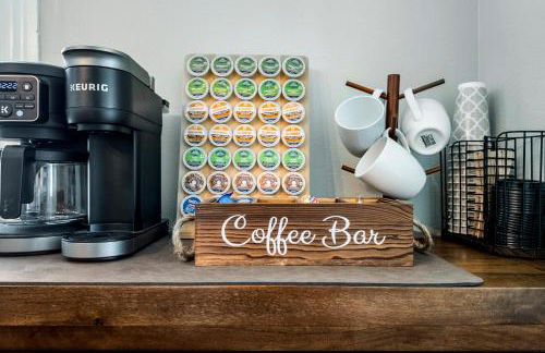 Family & Pet-Friendly - Walk to Beach & Pier - Foto 29