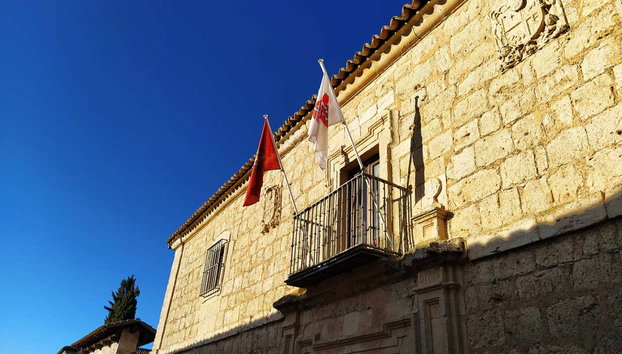 Joaquín Díaz Foundation Tickets - Photo 5, Admire the exterior of the building
