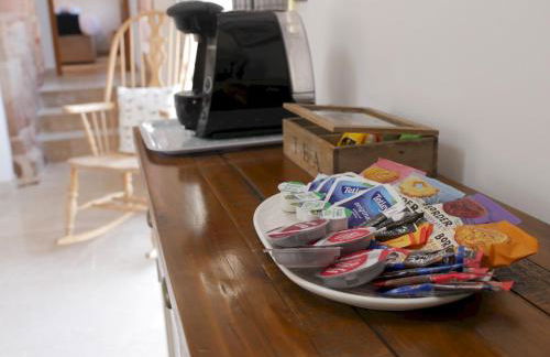 Beautiful Views Historic 16th Cent Barn Conversion - Pass the Keys - Foto 45