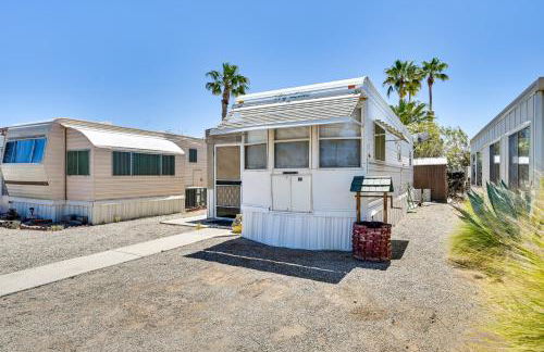 Yuma Getaway with Pool Access, 5 Mi to Lutes Casino! - Foto 24