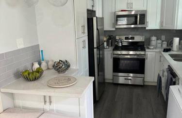 Spacious 1 Bdrm Studio Montrose - Foto 11