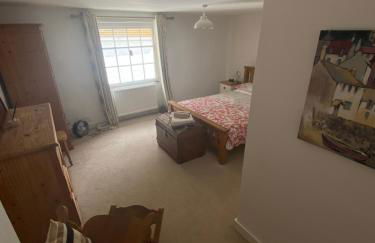 Fermaine, 50m from sea, garden, dogs, town centre - Photo 23