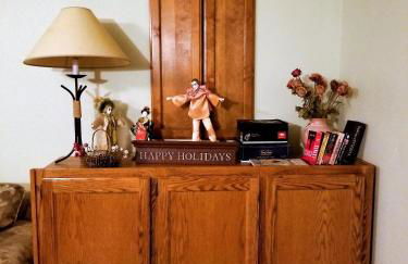 Charming Downstairs Unit - Foto 11